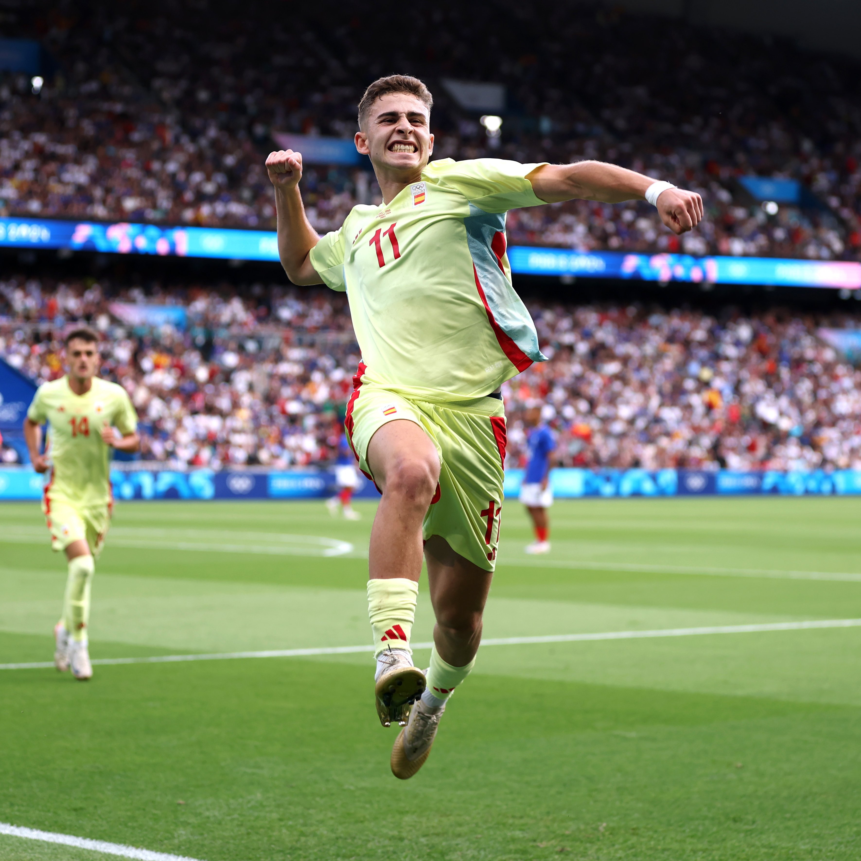 在线试玩-包含巴塞罗那今晚造点机会关键时刻费耶诺德调整名单以备法国杯之后，里昂围绕意甲伤情更新的词条